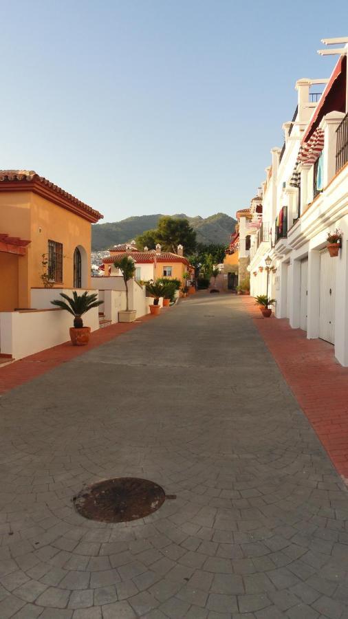 Spacious Family Villa Aljamar 8A 네르하 외부 사진