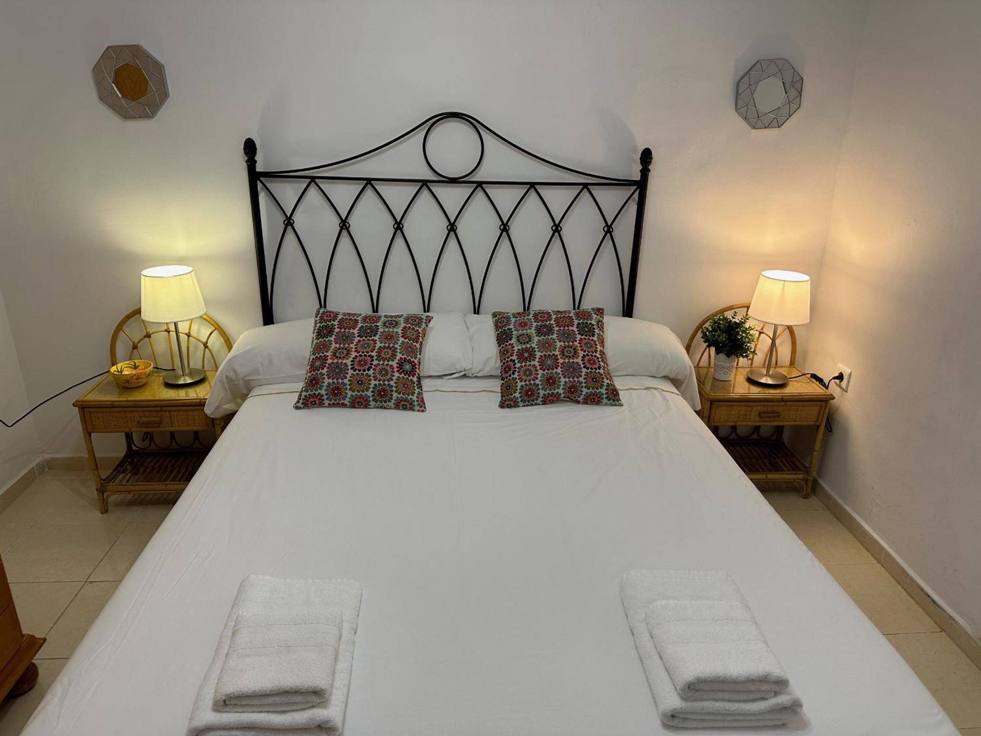 Spacious Family Villa Aljamar 8A 네르하 외부 사진
