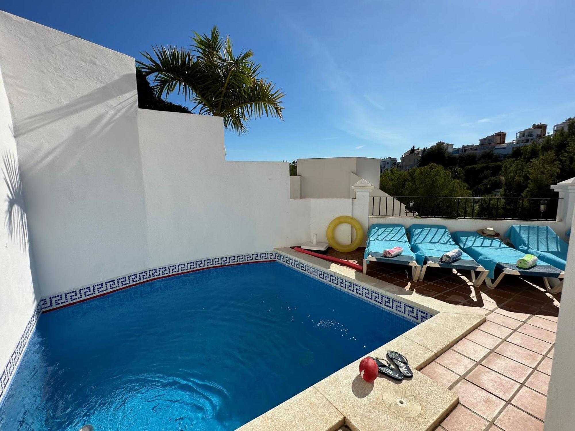 Spacious Family Villa Aljamar 8A 네르하 외부 사진