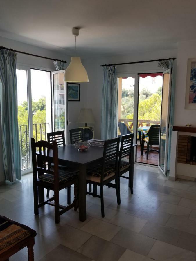 Spacious Family Villa Aljamar 8A 네르하 외부 사진