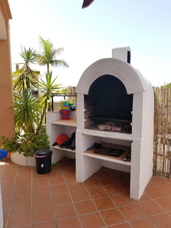 Spacious Family Villa Aljamar 8A 네르하 외부 사진